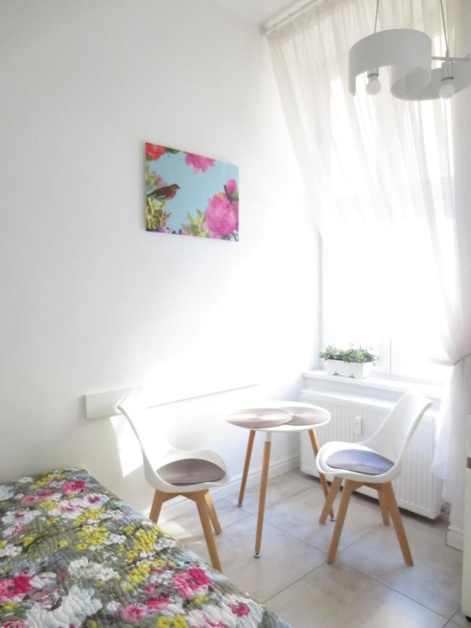 Lovely Apartment In The Heart Of The Old Town Danzig Exterior foto